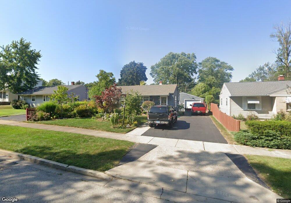 2210 9th Pkwy, Waukegan, IL 60085 - photo 1