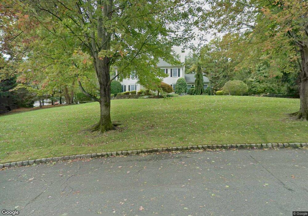 2 Wo Bauer Ln, Orangeburg, NY 10962 - photo 1