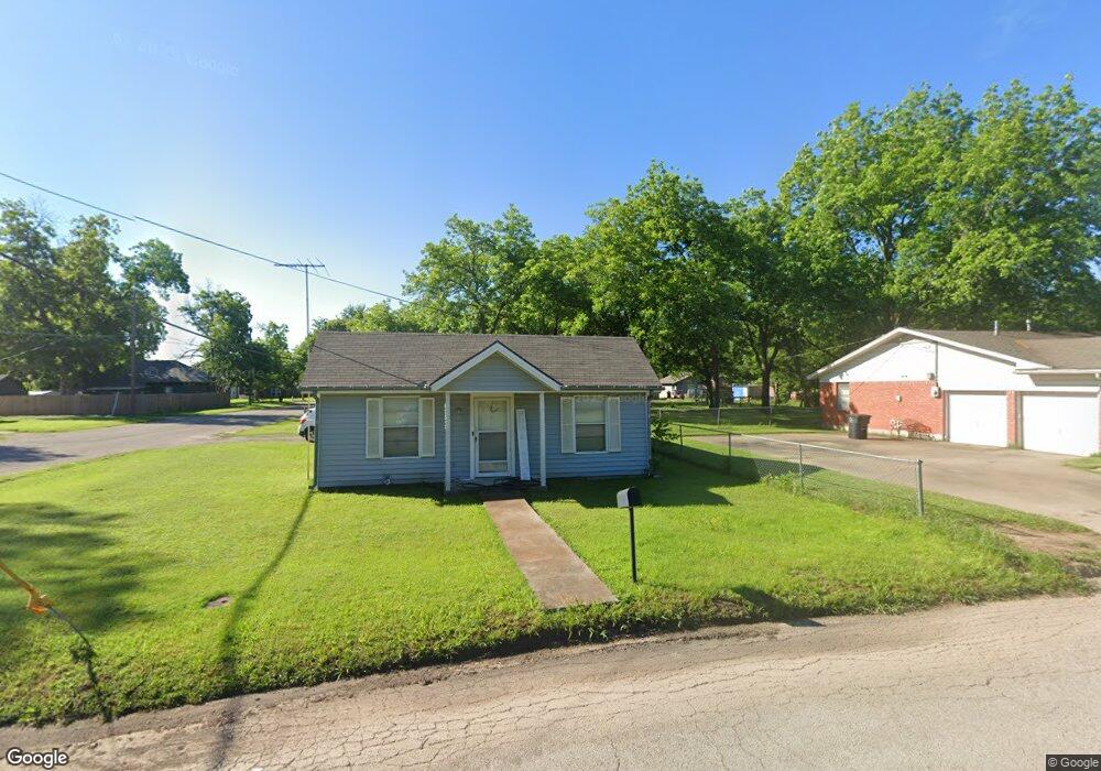 301 Marengo St, Cleburne, TX 76033 - photo 1