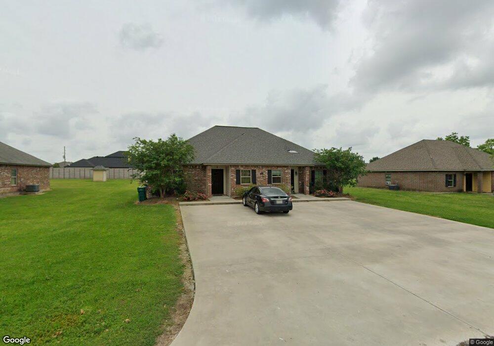 5841 Nobie Ln, Lake Charles, LA 70605 - photo 1