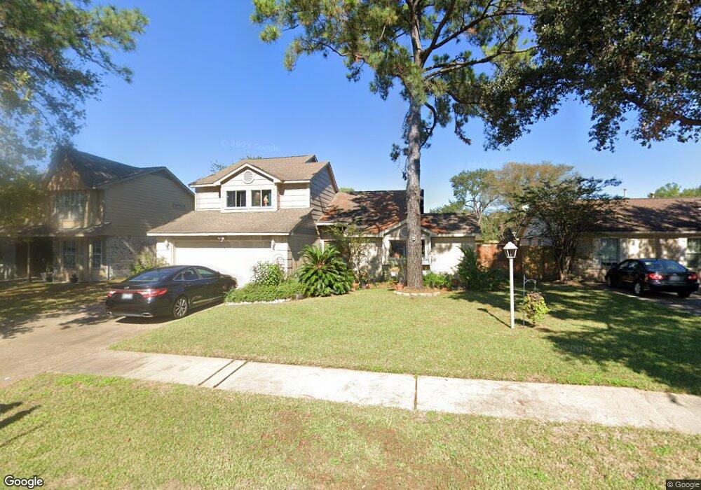 15410 Meadow Village Dr, Houston, TX 77095 - photo 1