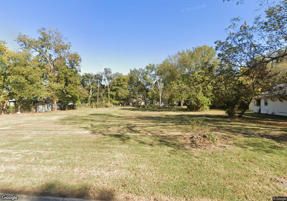 320 W 15th St, Ada, OK 74820 - photo 1