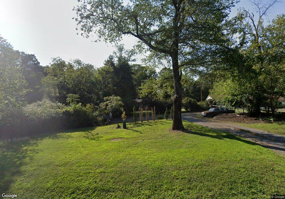 515 Richmond Rd, Castleton, VA 22716 - photo 1