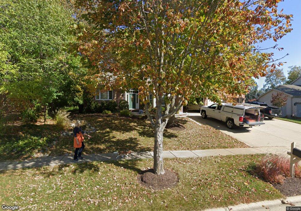 315 Cardiff Dr, Algonquin, IL 60102 - photo 1