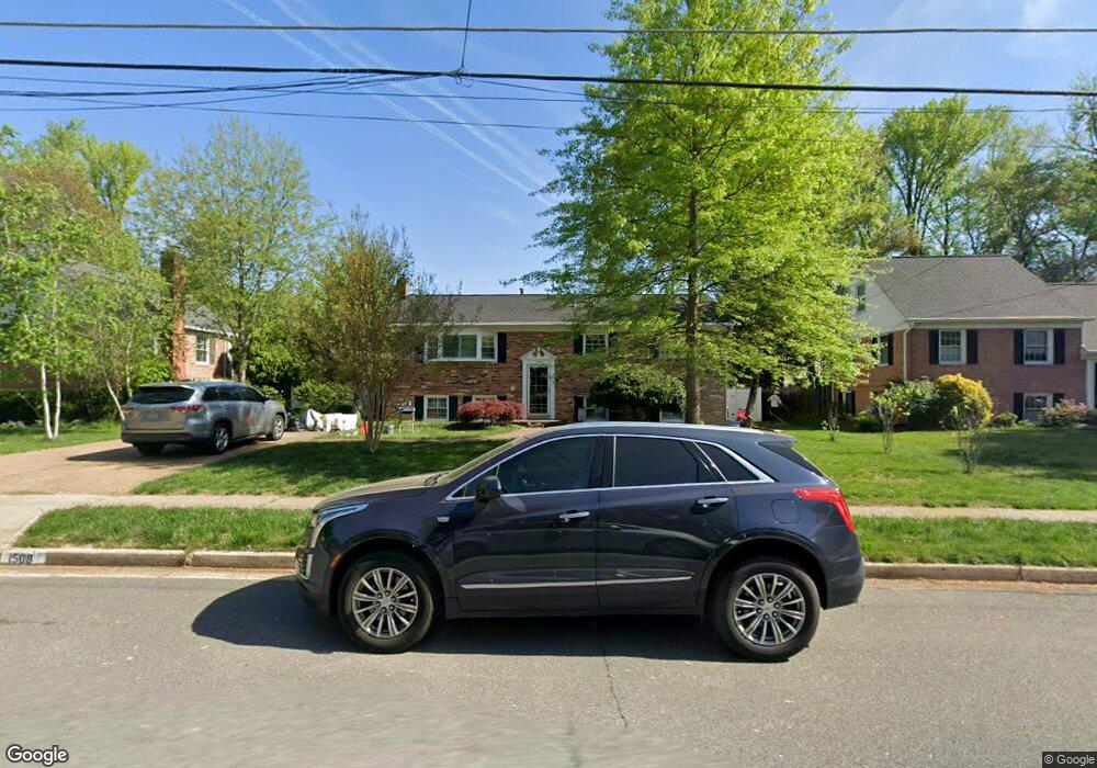 1508 Cool Spring Dr, Alexandria, VA 22308 - photo 1