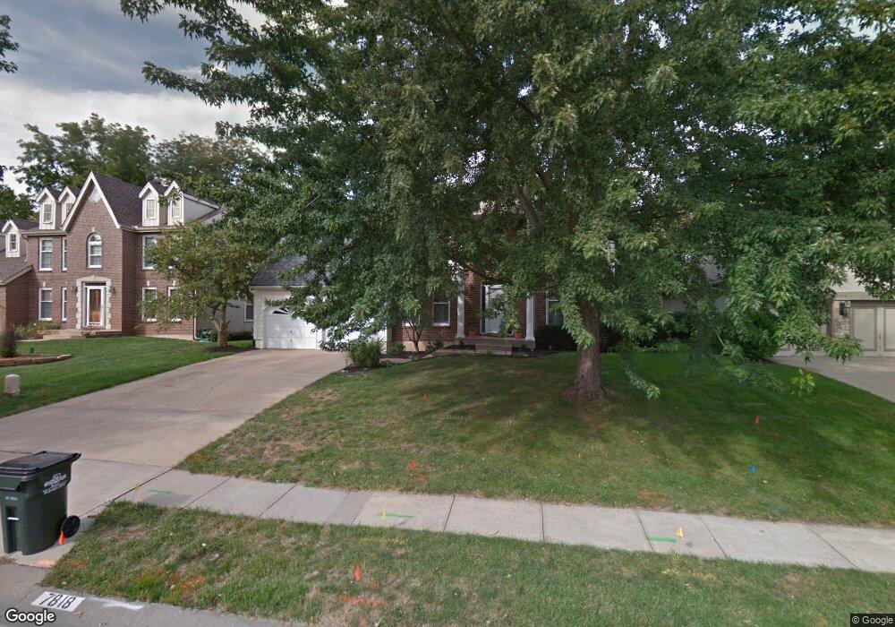 7818 Acuff Ln, Shawnee, KS 66216 - photo 1