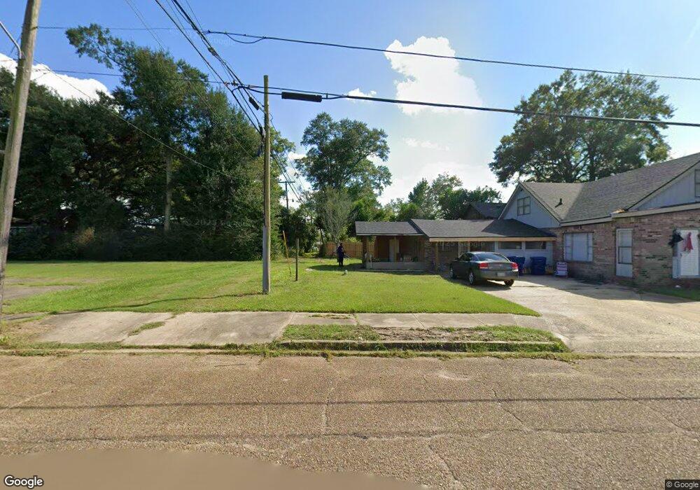 102 W 4th St, Deridder, LA 70634 - photo 1