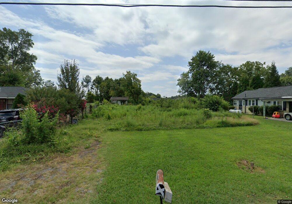 203 Quillian Rd, Dalton, GA 30721 - photo 1