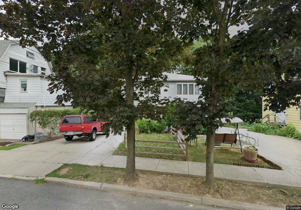 55 Portland Place, Staten Island, NY 10301 - photo 1