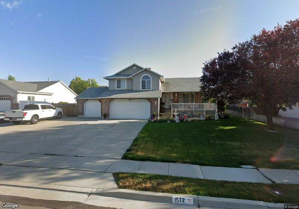 1572 Pipkin Cove, Riverton, UT 84065 - photo 1