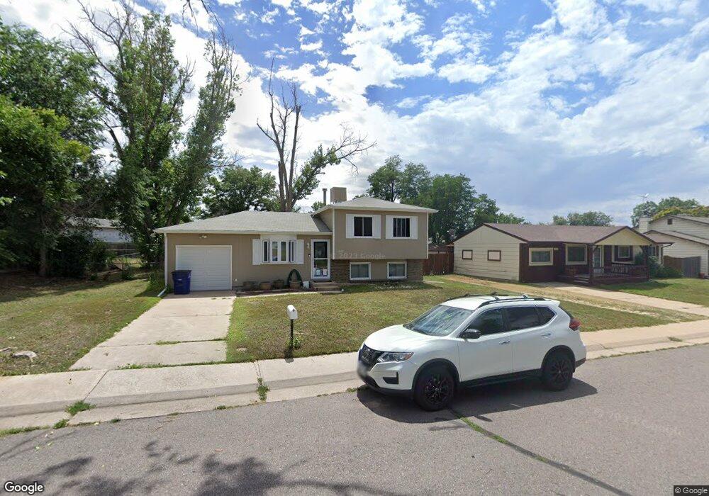 11540 E Ada Place, Aurora, CO 80012 - photo 1