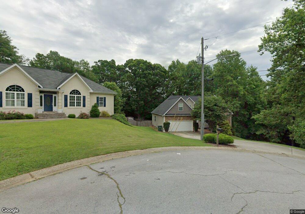 147 Canterbury Dr, Carrollton, GA 30117 - photo 1