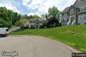7 General Sikorski Ct, Mountain Top, PA 18707