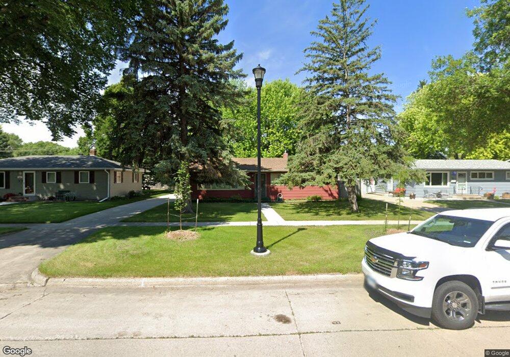 1837 17th St S, Fargo, ND 58103 - photo 1