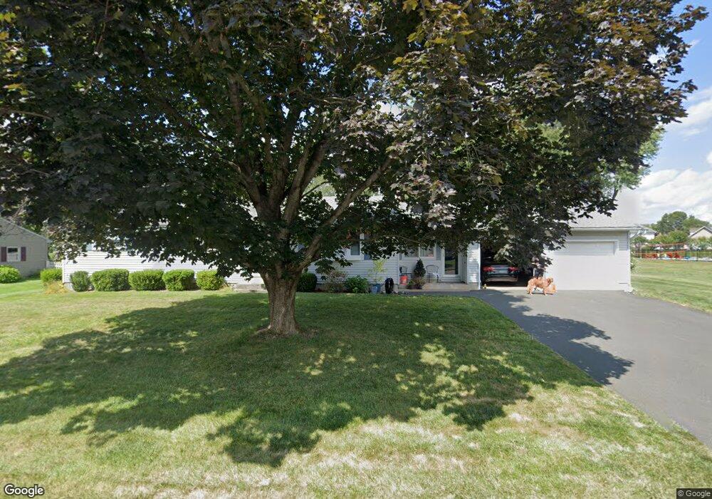 19 Bobolink Ln, Enfield, CT 06082 - photo 1