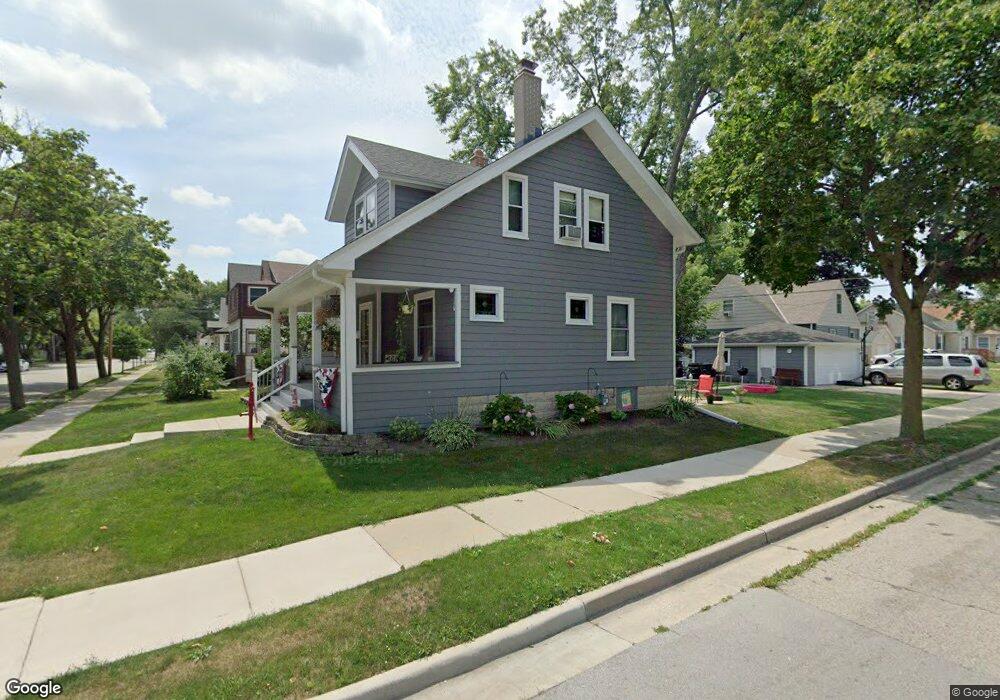 4989 N 127th St, Butler, WI 53007 - photo 1