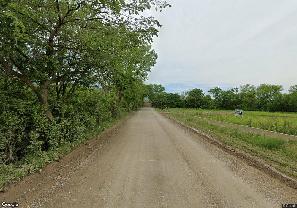 2321 SW 49th St, Topeka, KS 66610 - photo 1