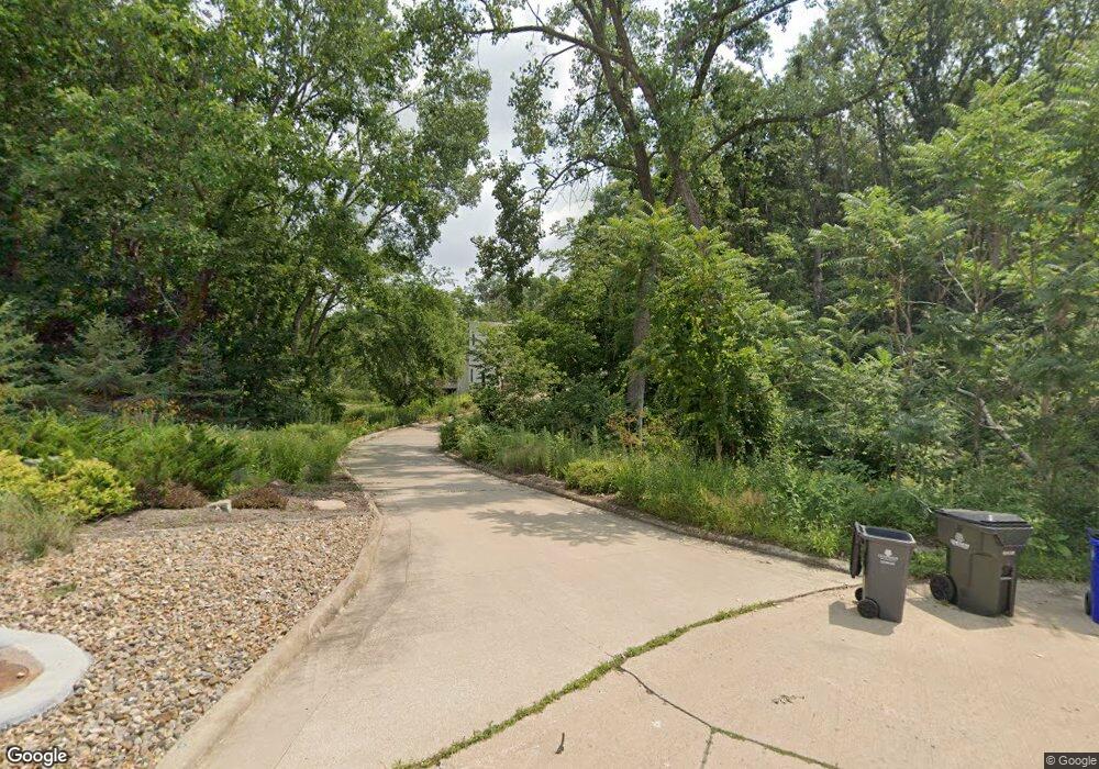 2838 Alleghany Dr NE, Cedar Rapids, IA 52402 - photo 1