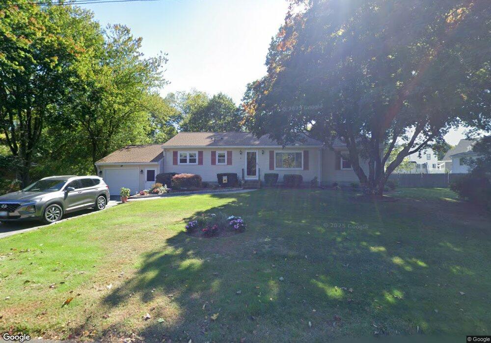 8 Wampum Trail, Cumberland, RI 02864 - photo 1