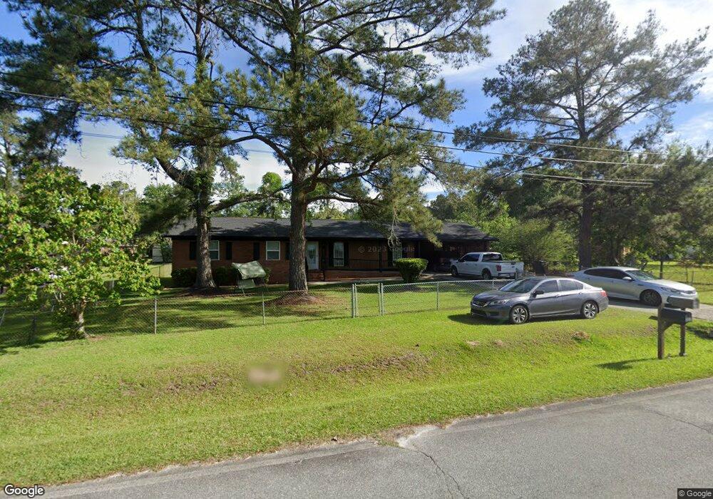 504 Oak Cir, Moultrie, GA 31768 - photo 1