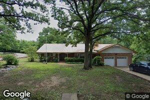605 Sycamore St, Pawnee, OK 74058