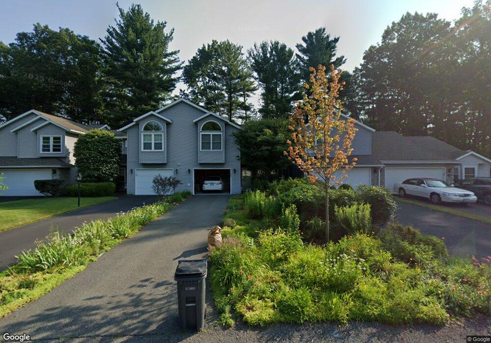 515 Highwood Cir, Albany, NY 12203 - photo 1