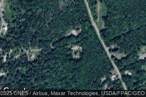16 Youngs Rd, Southport, ME 04576