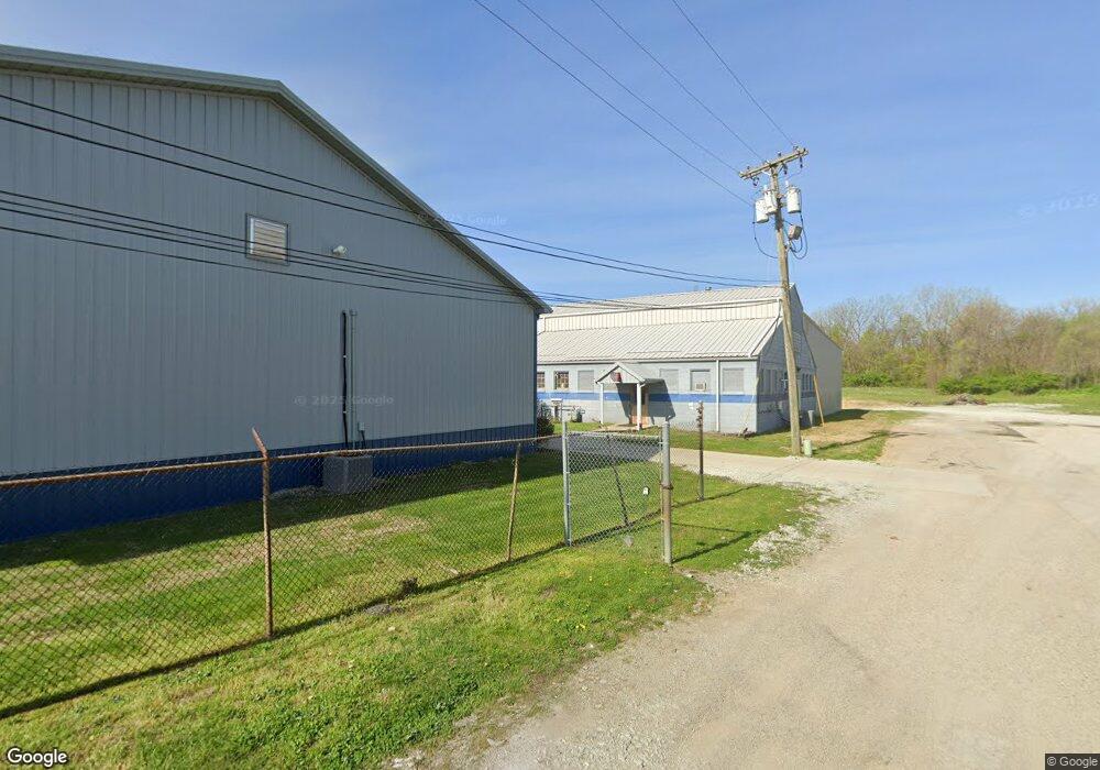 425 Sycamore St, Anderson, IN 46016 - photo 1