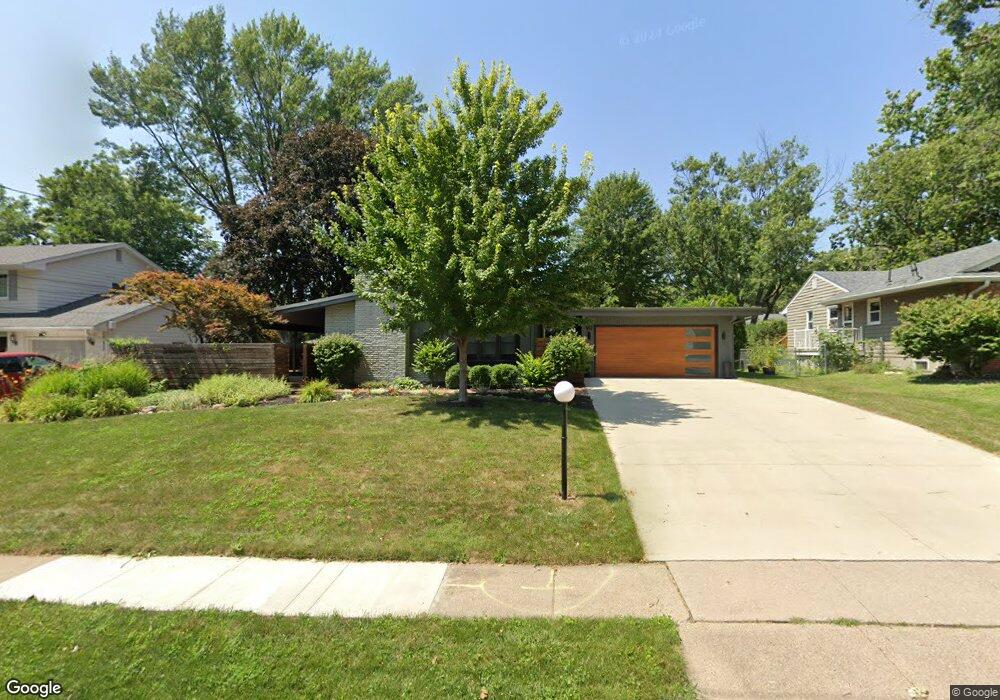 912 29th St, West Des Moines, IA 50265 - photo 1