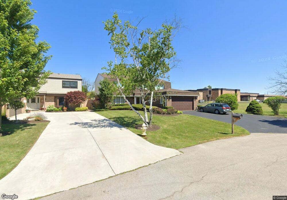 10161 Kathy Ct, Des Plaines, IL 60016 - photo 1