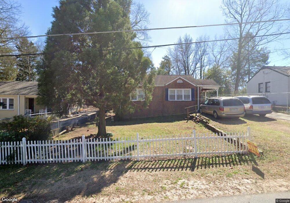 819 Dennis Dr, Forest Park, GA 30297 - photo 1