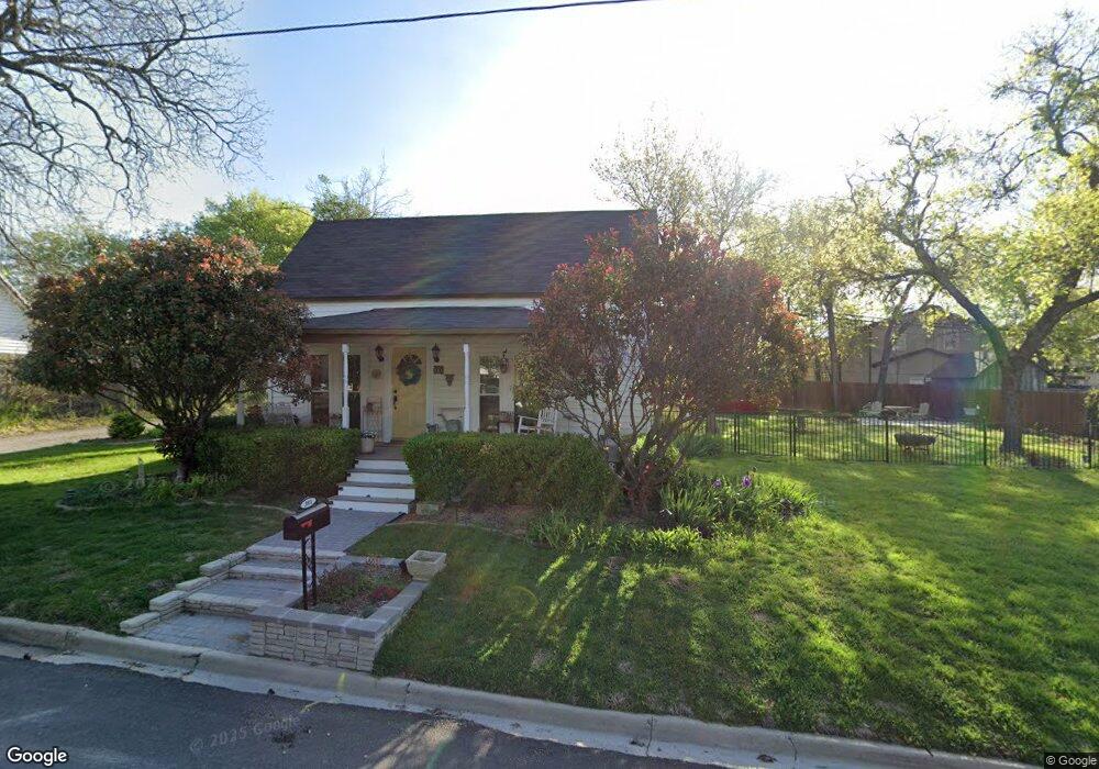 301 S Holman St, Decatur, TX 76234 - photo 1