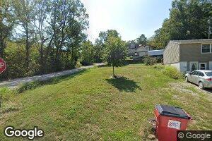 8505 E Lake View Dr, Freeman, MO 64746