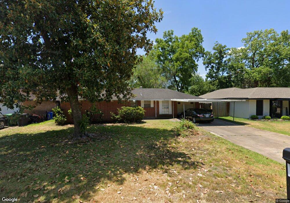 1607 Willow Rock Rd, Houston, TX 77088 - photo 1