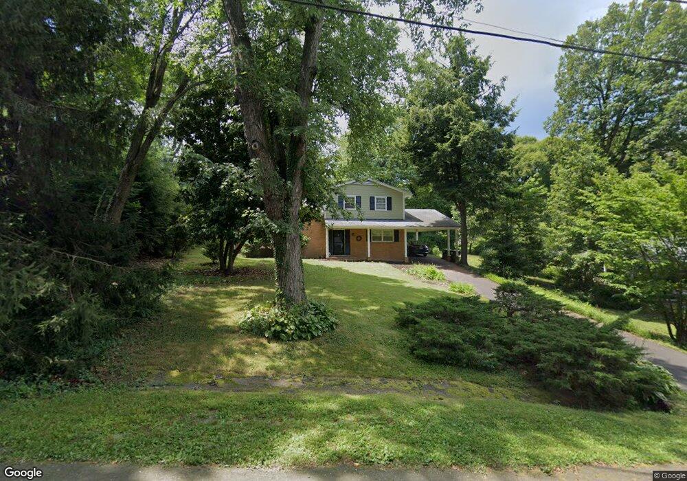 205 Bennington Rd, Charlottesville, VA 22901 - photo 1