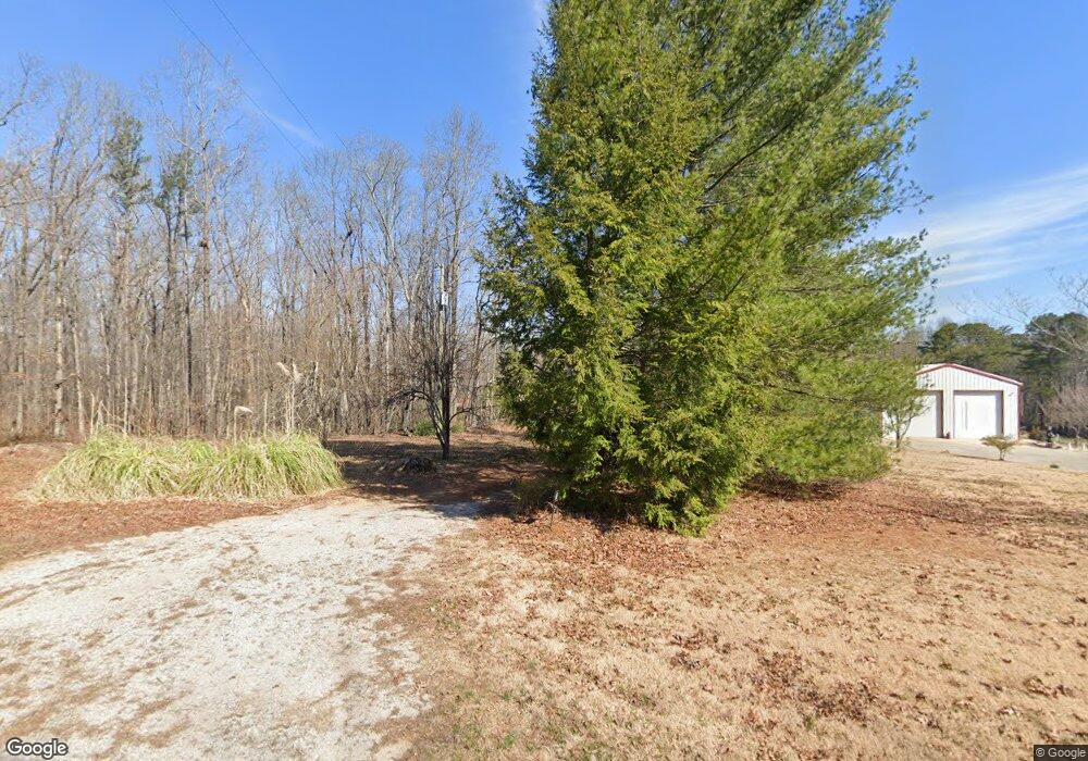 569 Savage Rd, Mount Airy, GA 30563 - photo 1