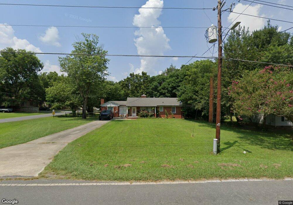 536 Columbia Ave, Ramseur, NC 27316 - photo 1