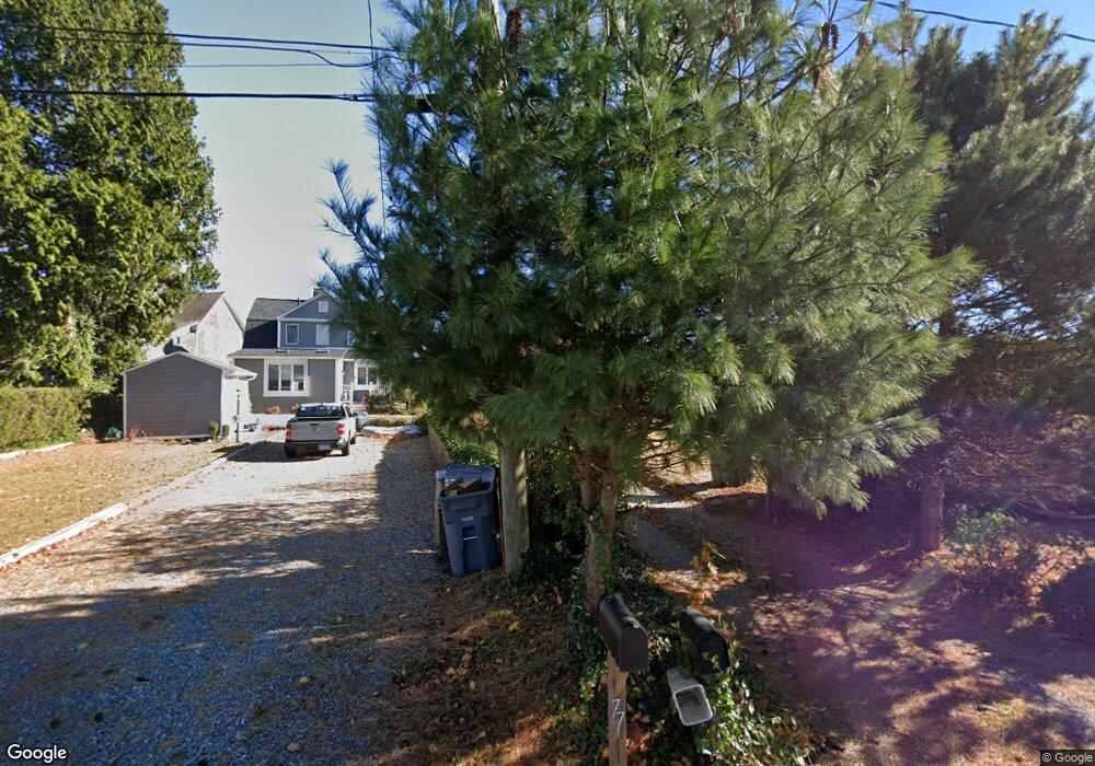 78 S Washington Ave, Niantic, CT 06357 - photo 1