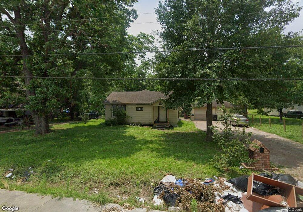 1910 Skinner Rd, Houston, TX 77093 - photo 1
