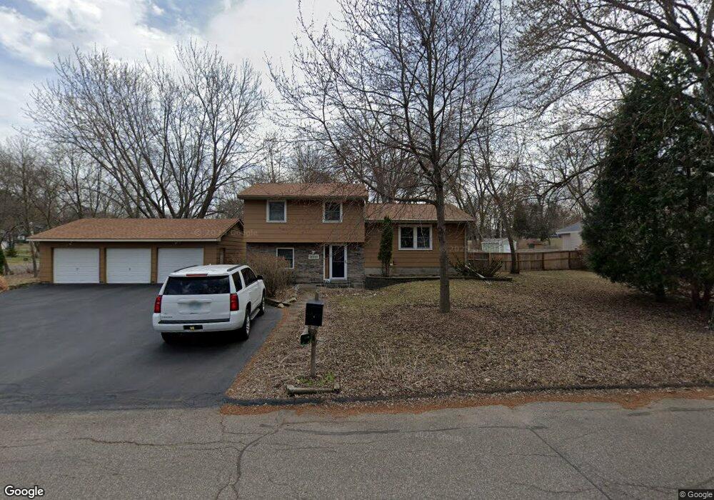 16505 Temple Cir, Minnetonka, MN 55345 - photo 1