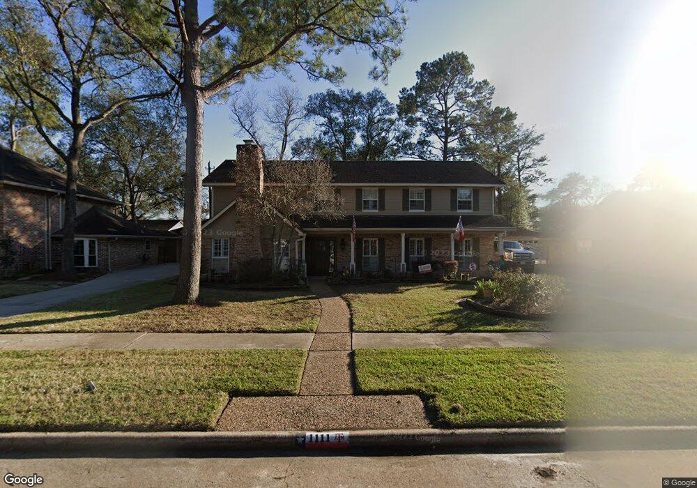 1111 Richelieu Ln, Houston, TX 77018 - photo 1