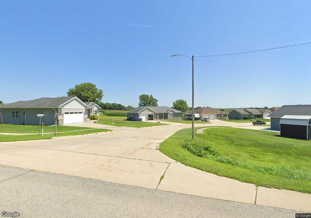 113 Elliot Ave, Shell Rock, IA 50670 - photo 1