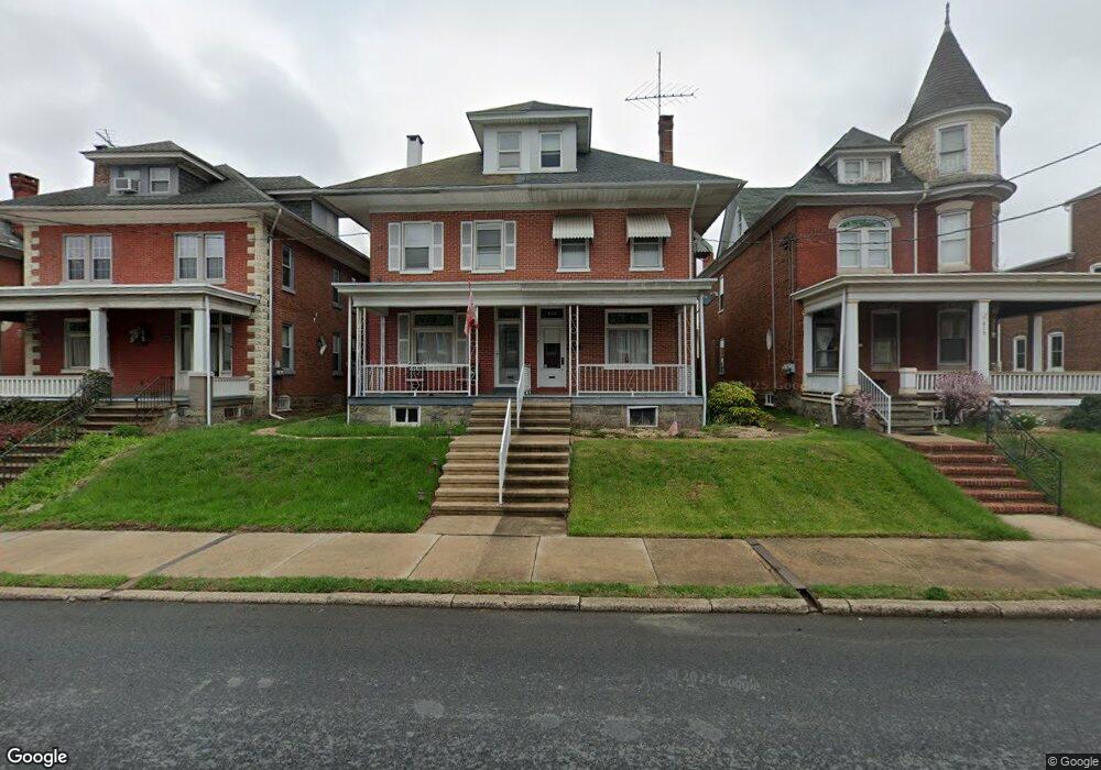 613 E Philadelphia Ave, Boyertown, PA 19512 - photo 1