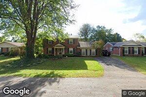 1810 Grantham Ct, Louisville, KY 40222