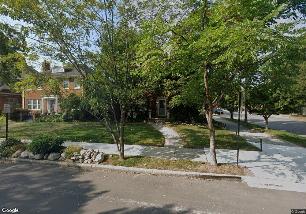 1179 Nottingham Rd, Grosse Pointe Park, MI 48230 - photo 1