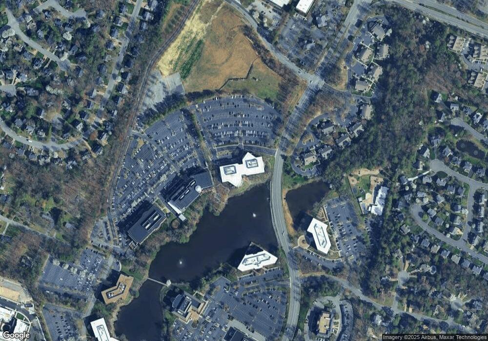 4600 Cox Rd, Glen Allen, VA 23060 - photo 1