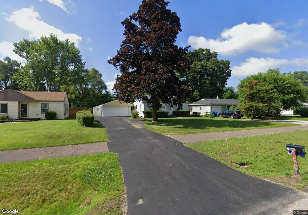 7045 Elizabeth Lake Rd, Waterford, MI 48327 - photo 1