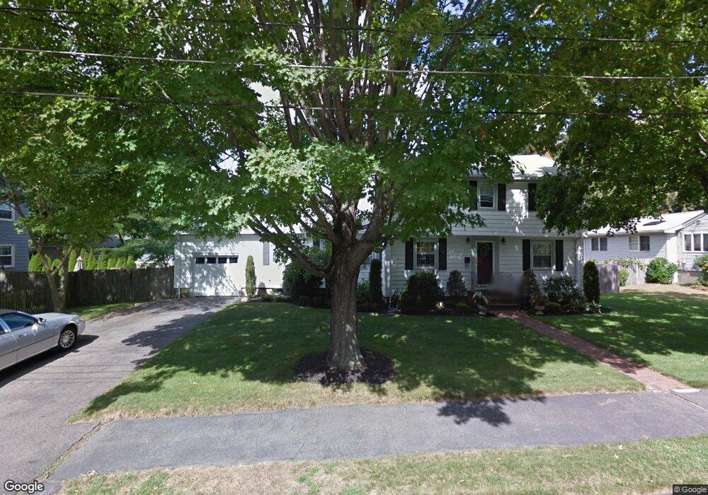 10 Baldwin Rd, Wakefield, MA 01880 - photo 1