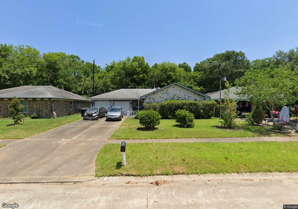 1710 Mosher Ln, Houston, TX 77088 - photo 1