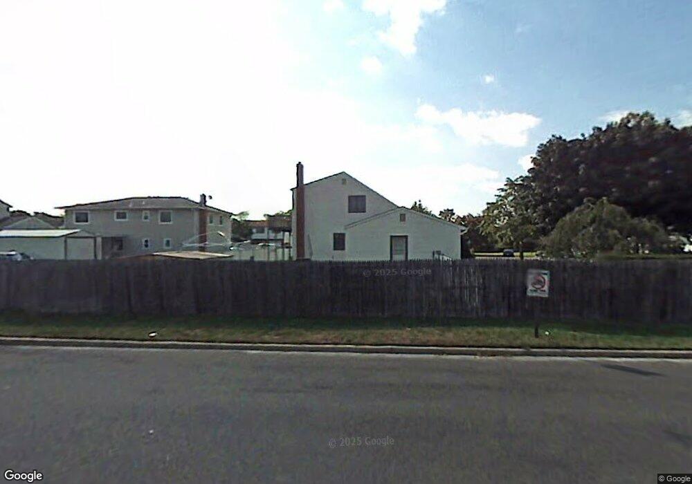 128 Jeatom Ln, Amityville, NY 11701 - photo 1